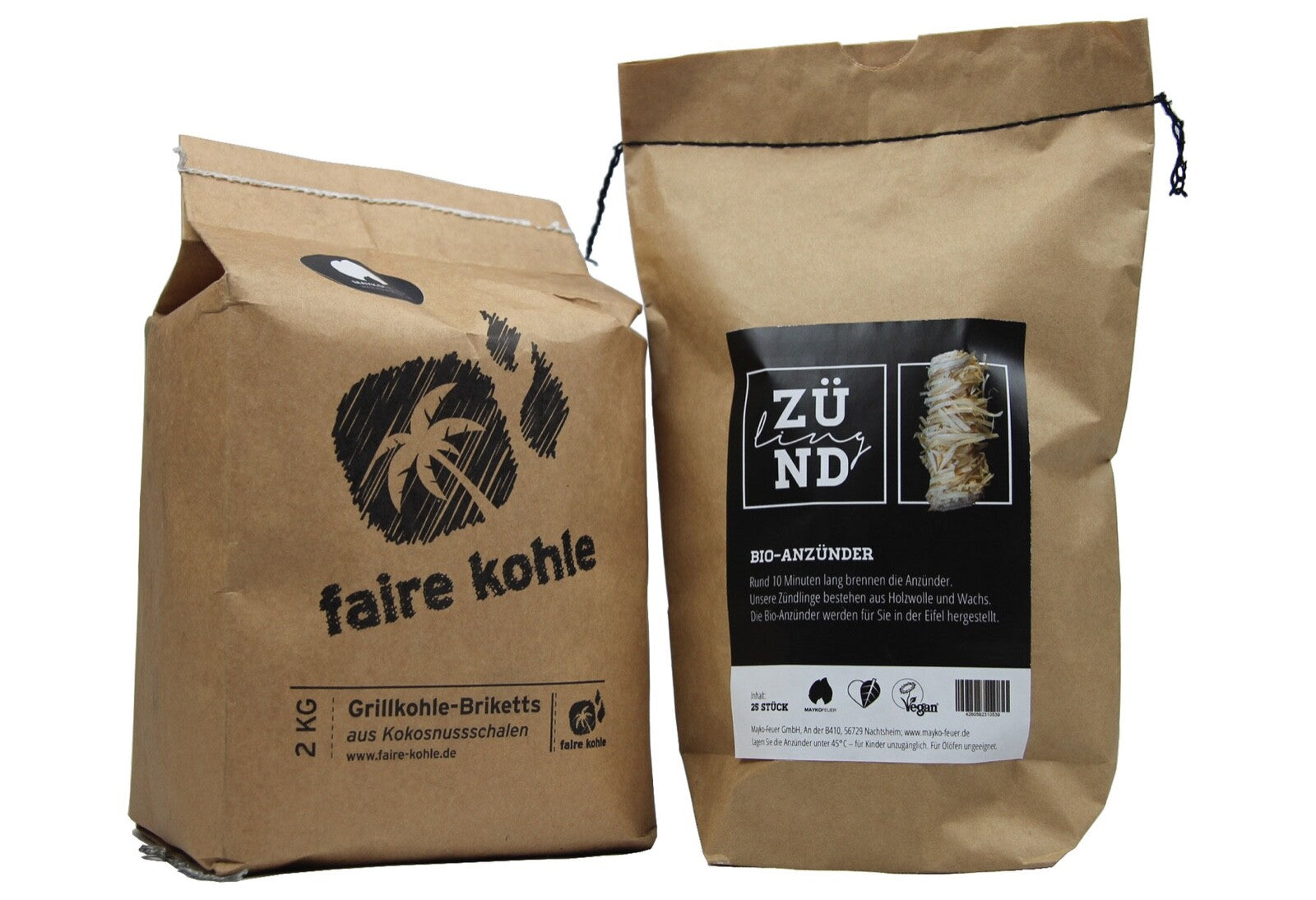 Grillpaket Fair & Bio: Karton mit Kokos-Grillbriketts und Zündling Bio-Anzündern